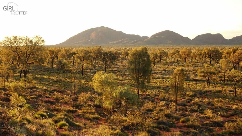 Coucher de soleil sur les Monts Olga Kata-Tjuta - Australie - Girltrotter