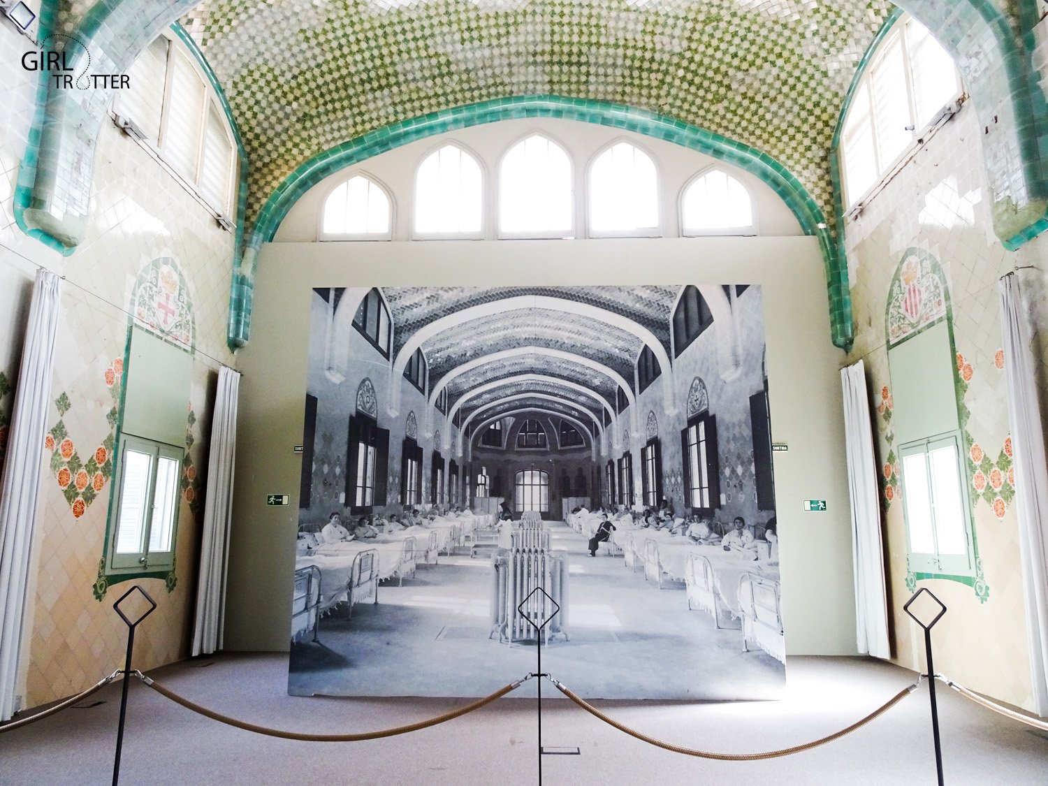 Pavillon Sant Salvador de l'Hopital San Creu i San Pau de Barcelone by Girltrotter