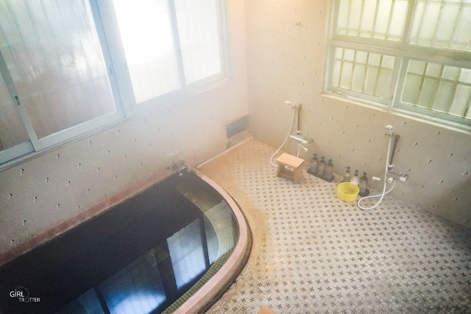 Onsen salle de bain du ryokan Yamada Bessou de Beppu au Japon