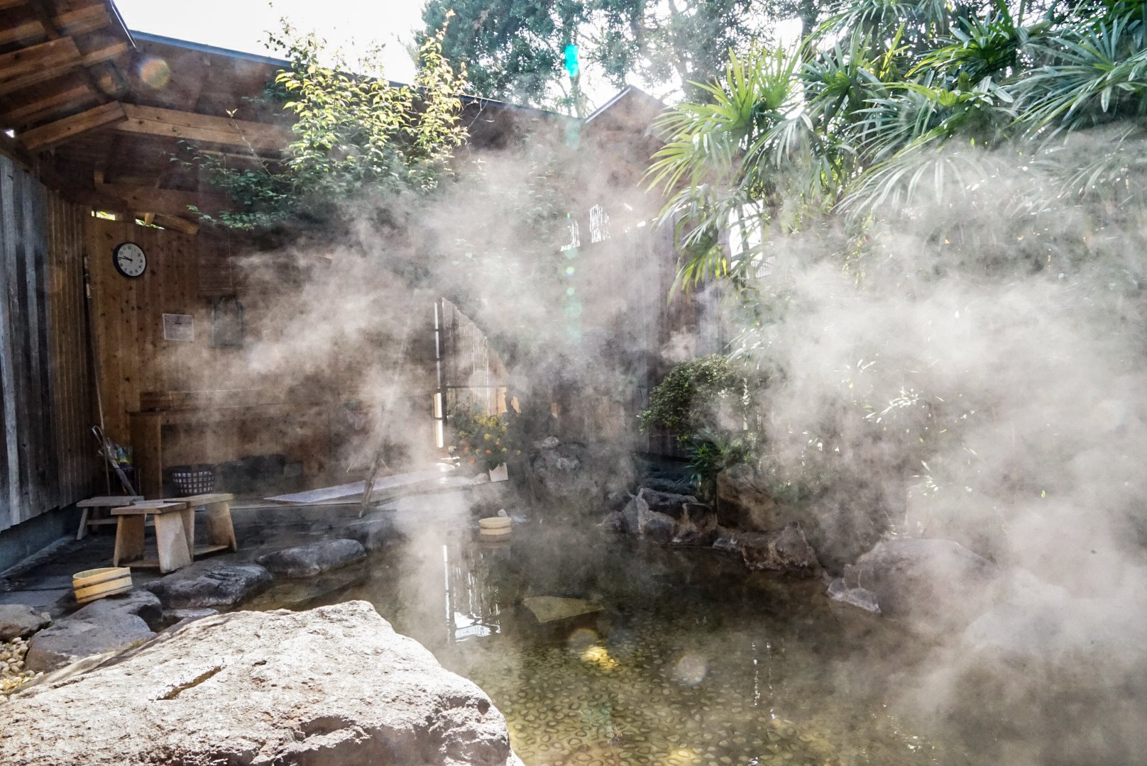 Onsen privé du ryokan Yamada Bessou de Beppu au Japon