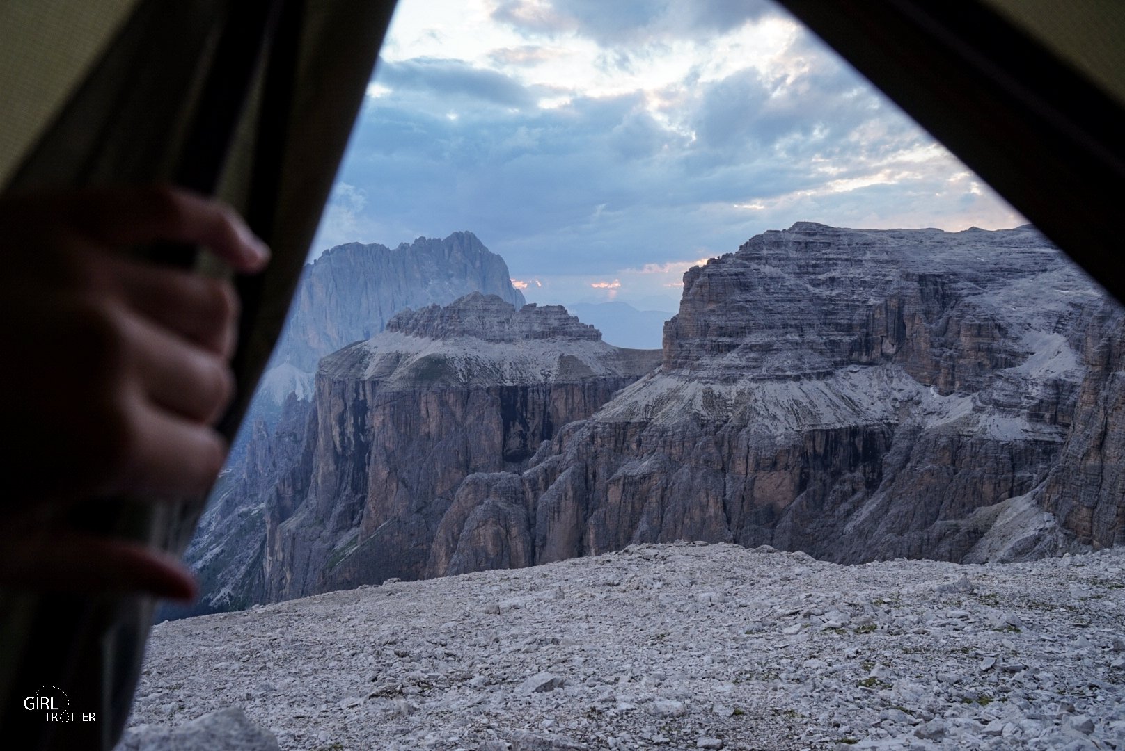 Logement dans les Dolomites - Bivouac en tente