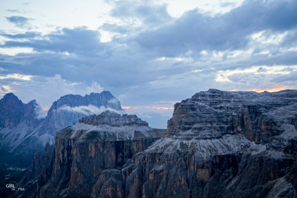 Coucher de soleil Pass Pordoi Dolomites