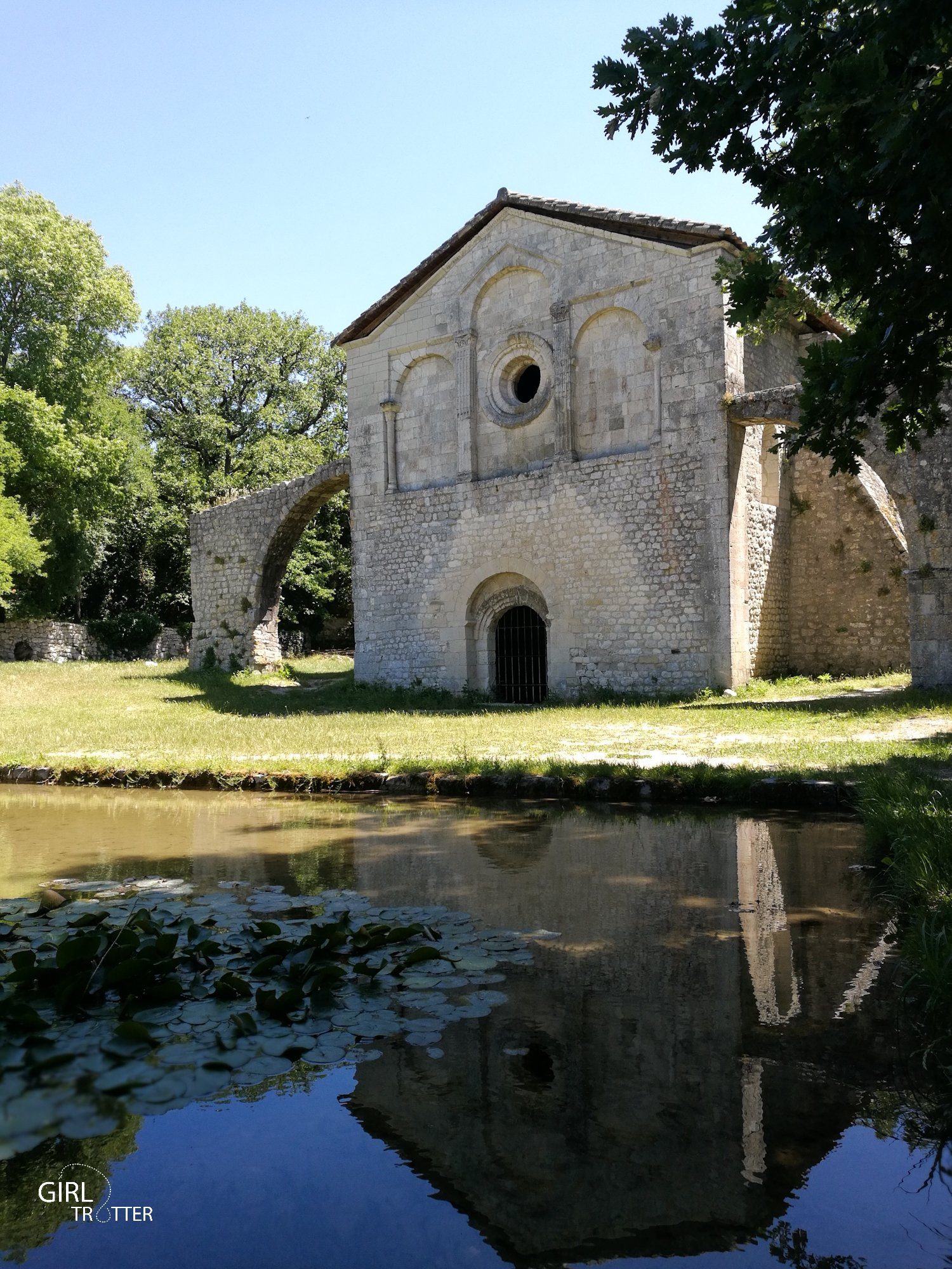 Le Val des Nymphes proche La Garde-Adhémar Drôme Provençale