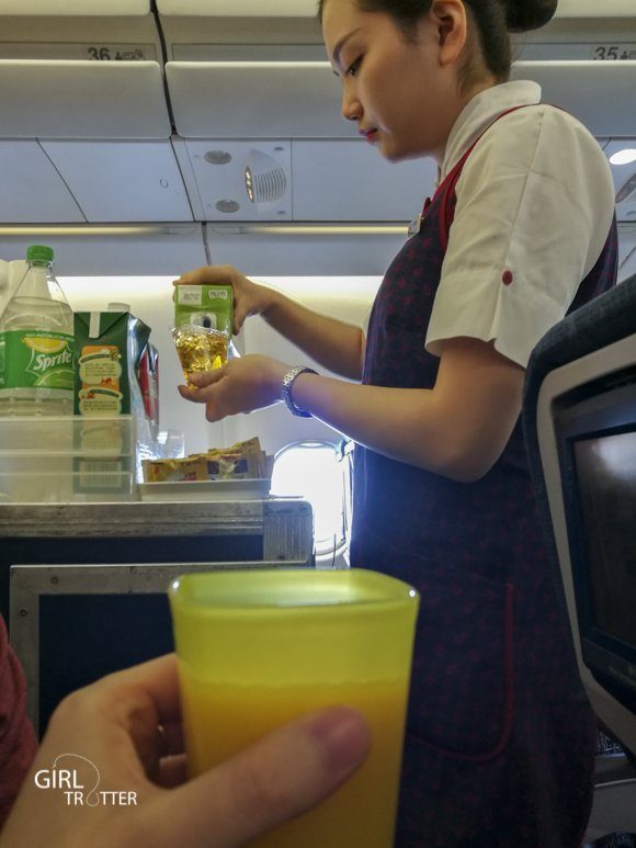 Couverts reutilisables et gourde - Les gestes eco-responsables faciles dans l'avion en voyage