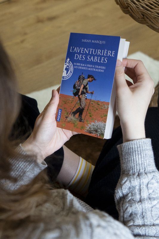 L'aventurière des sables de Sarah Marquis - Traversée de l'Australie a pied - avis sur ce livre de voyage par Girltrotter le blog voyage et aventure