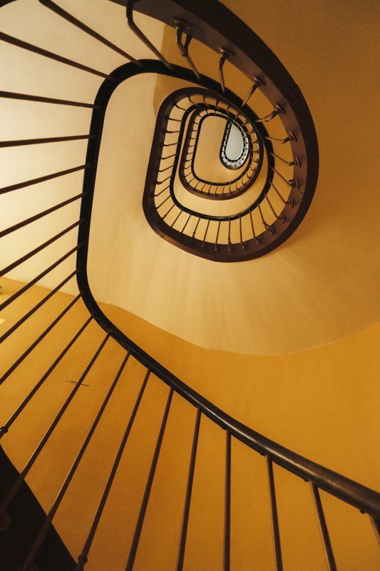 Escalier du musee du Familistère de Guise, tourisme Aisne, Hauts-de-France