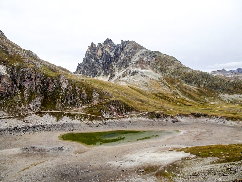 randonnée des quatre lacs en savoie depuis valloire galibier girltrotter, le blog des filles qui voyagent