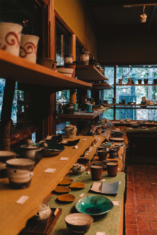8 idees de souvenirs de voyage a rapporter du japon céramique japonaise kotouen shop kyoto arashiyama girltrotter blog aventure et voyage responsable 1