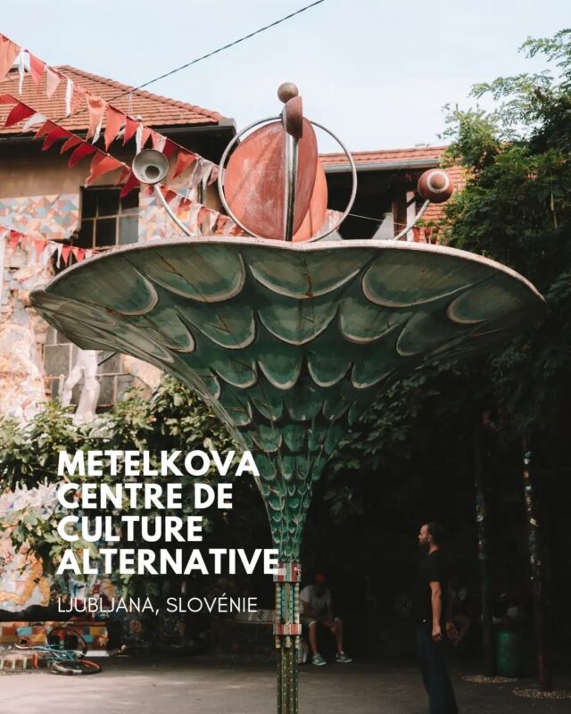 Metelkova est un lieu étonnant ! Ancienne caserne militaire, les lieux ont été squattés et le sont encore aujourd'hui, 30 ans après l'ordre de destruction. Metelkova c'est une gigantesque résidence d'artistes, un centre de culture alternative où les arts et disciplines se mêlent. Car au delà des façades, c'est là que vit Metelkova, de jour comme de nuit avec une programmation musicale importante... Vous visiteriez ? Plutôt le jour, la nuit ? 

#Slovénie #Slovenia #ifeelslovenia @feelslovenia  #ljubljana @visitljubljana #visitljubljana 
 #metelkova #artcenter #culturalcenter #nightlife #alternativeplace #tierslieu #tierslieux
#citytrip #traveleurope #voyage #voyageeneurope #voyageentrain #Slowtourisme #slowtravel #tourismedurable #voyageresponsable
